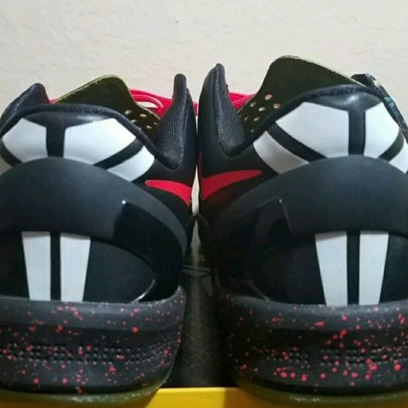 Rare Nike Kobe viii 8 zoom systems xmas christmas - Picture 6 of 7